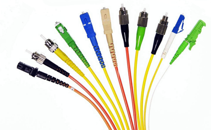 Fiber pigtail connectors